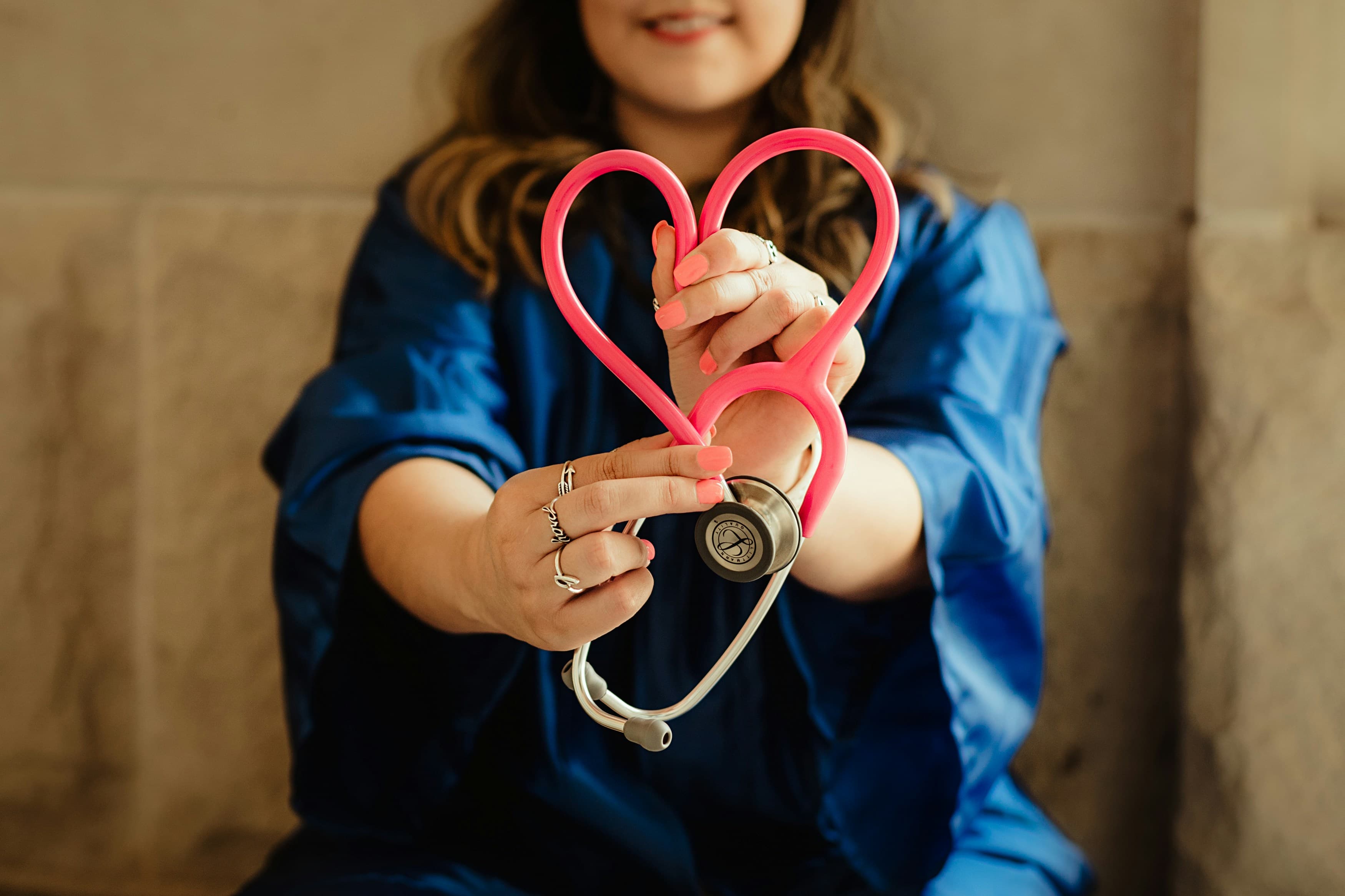 How the Fastest-Growing Healthcare Practices Scale Without Hiring On-Site